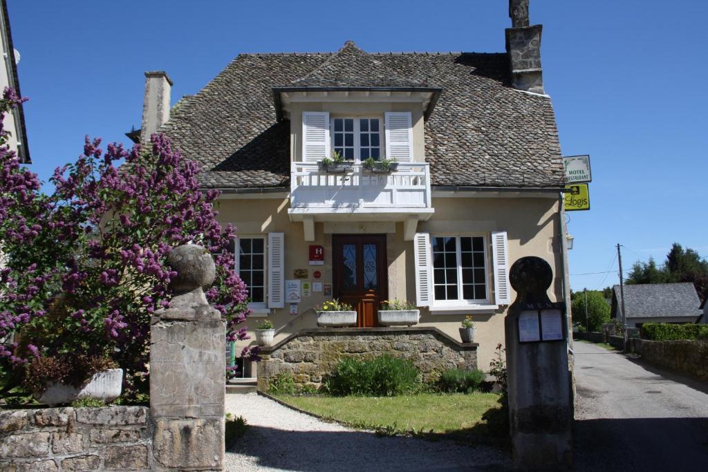 Auberge De Saint Julien Aux Bois Екстер'єр фото
