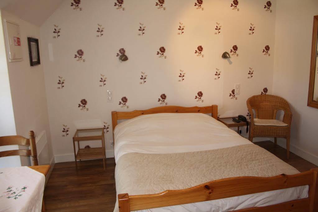 Auberge De Saint Julien Aux Bois Екстер'єр фото