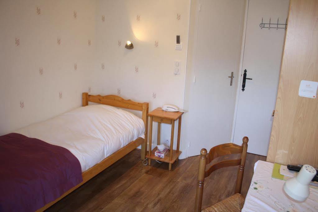 Auberge De Saint Julien Aux Bois Екстер'єр фото